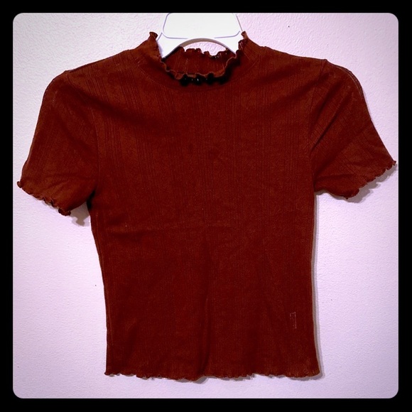 Crop t-shirt turtle neck short sleeves Maroon  size 12 Girls - Picture 1 of 2